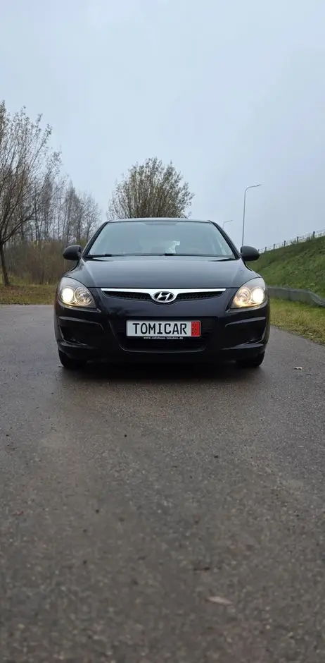 HYUNDAI I30 1.4 Base +