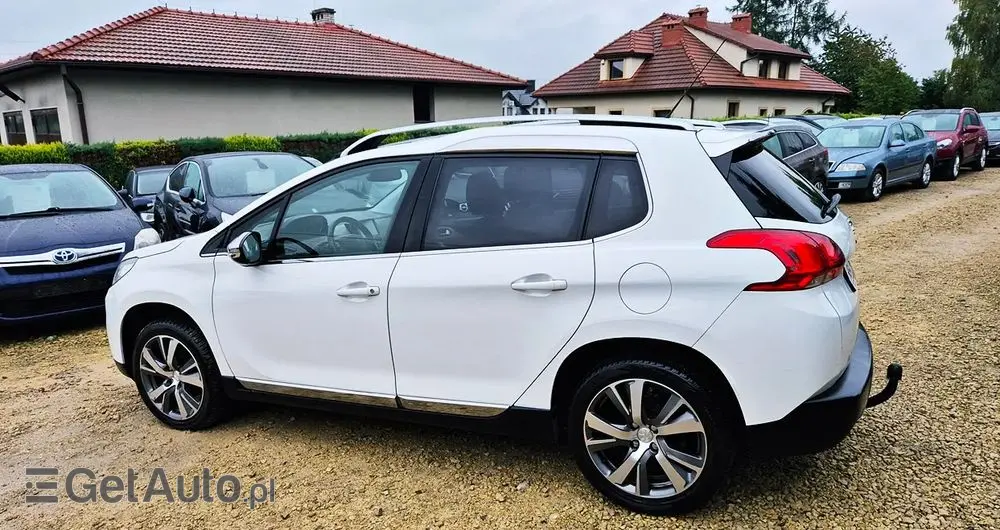 PEUGEOT 2008 1.6 VTi Allure