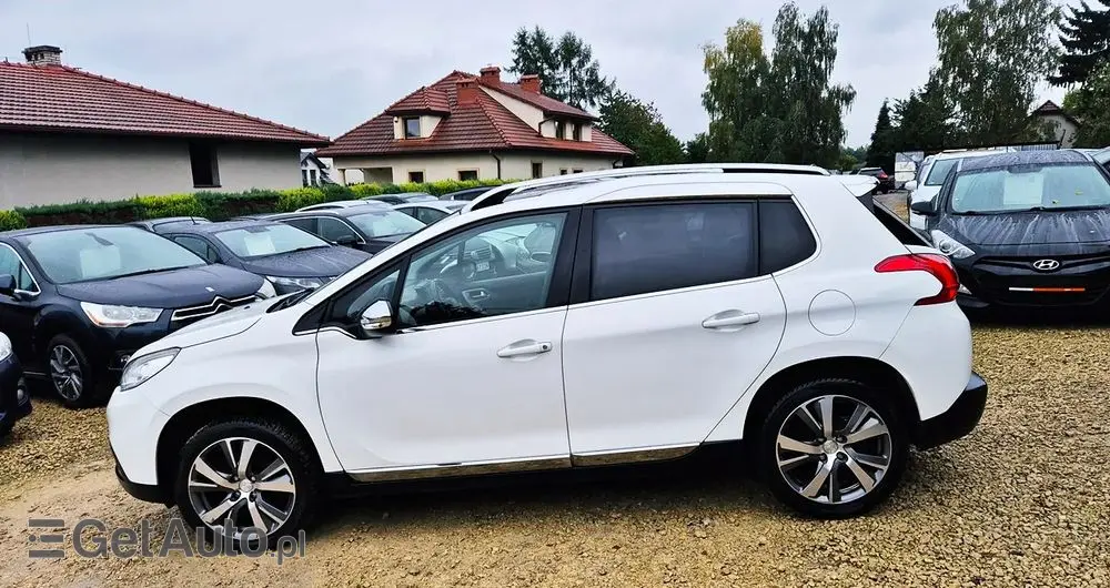 PEUGEOT 2008 1.6 VTi Allure