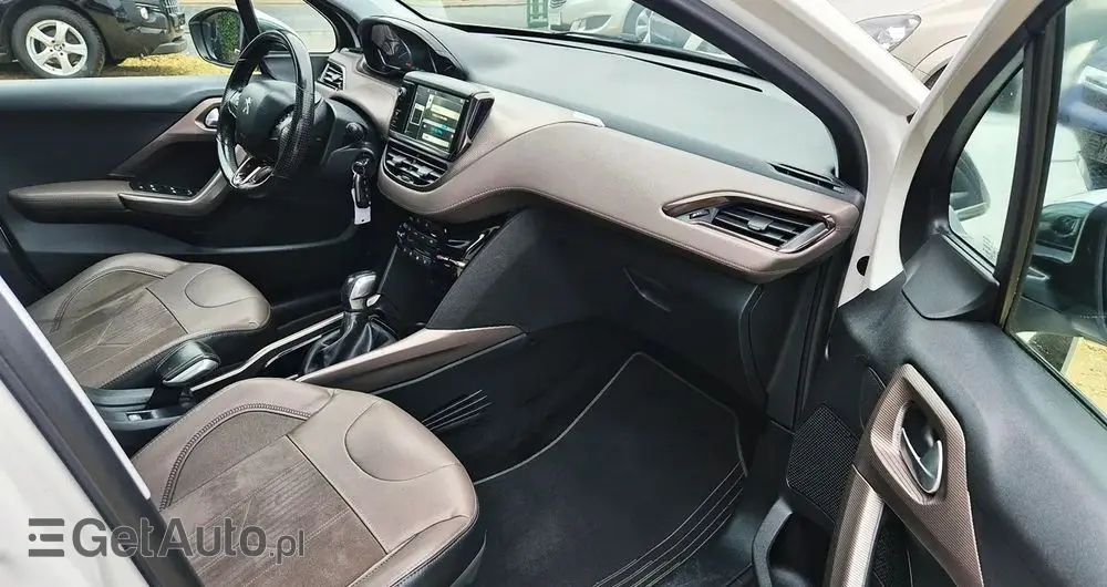 PEUGEOT 2008 1.6 VTi Allure