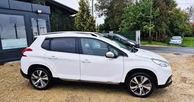 PEUGEOT 2008 1.6 VTi Allure