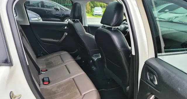 PEUGEOT 2008 1.6 VTi Allure