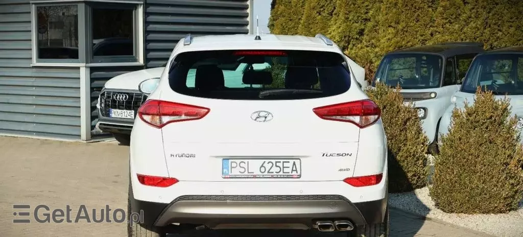 HYUNDAI Tucson 