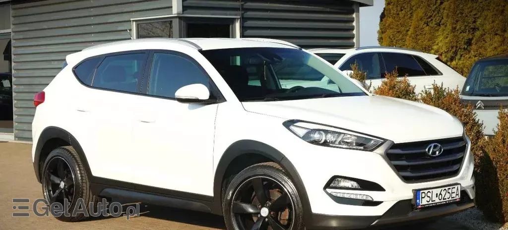 HYUNDAI Tucson 
