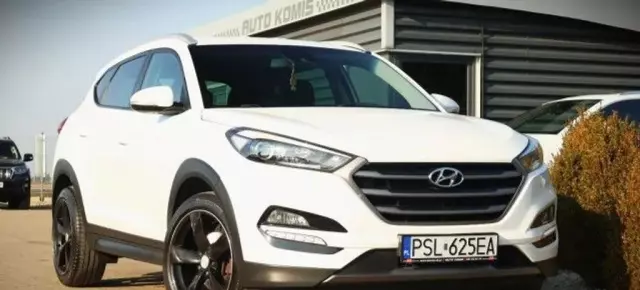 HYUNDAI Tucson 