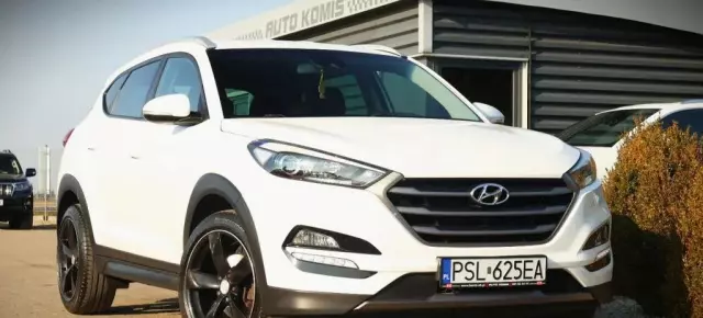 HYUNDAI Tucson 