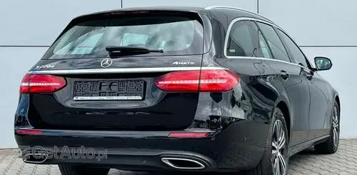 MERCEDES-BENZ Klasa E 