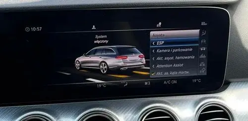 MERCEDES-BENZ Klasa E 