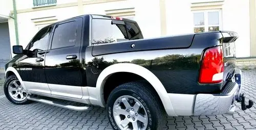 DODGE RAM 