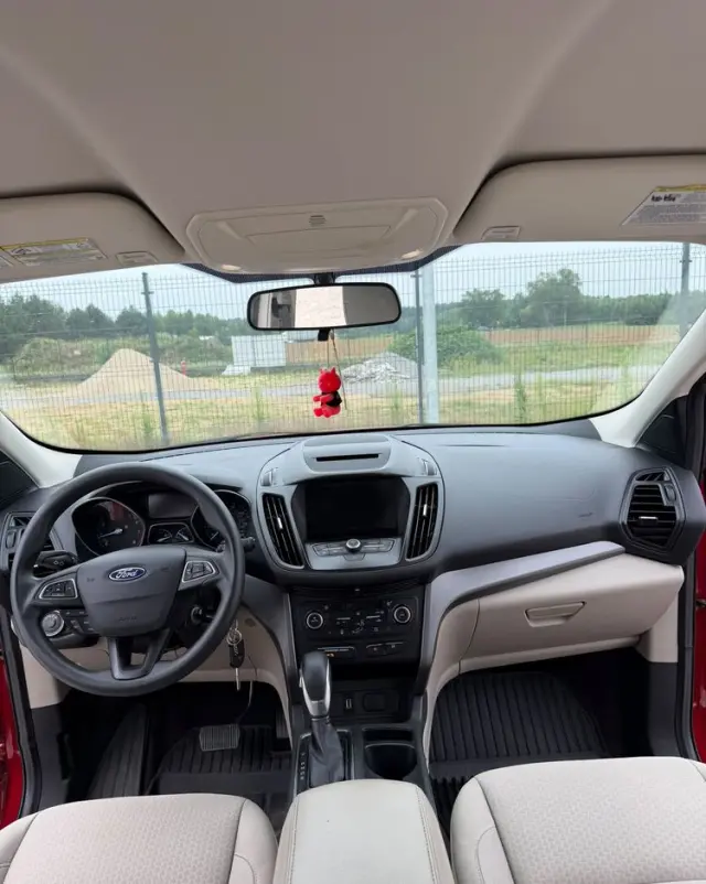 FORD Escape 