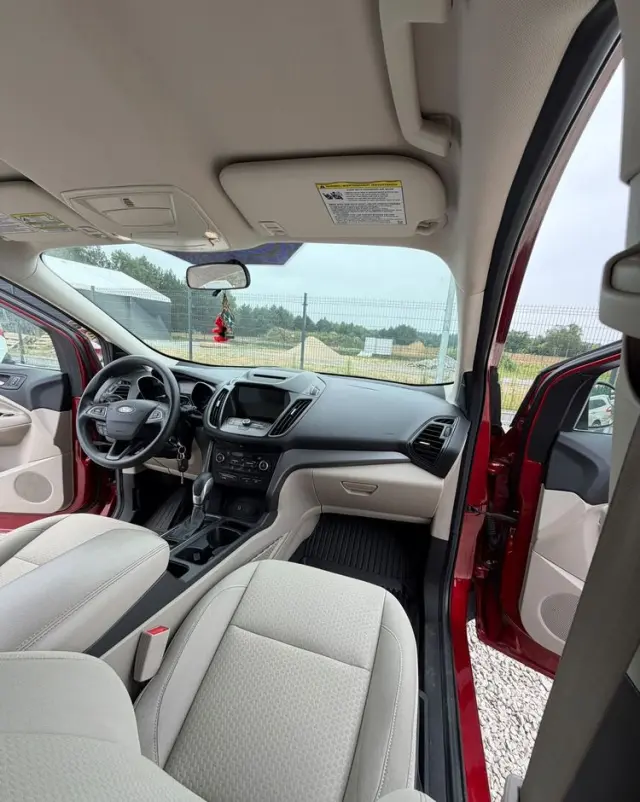 FORD Escape 