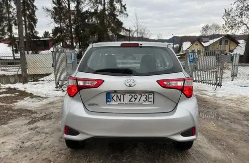 TOYOTA Yaris 
