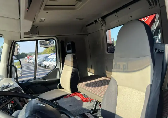 RENAULT Kerax 26.390 6x4 Mocny HDS FASSI F170 Sterowanie Radiowe 