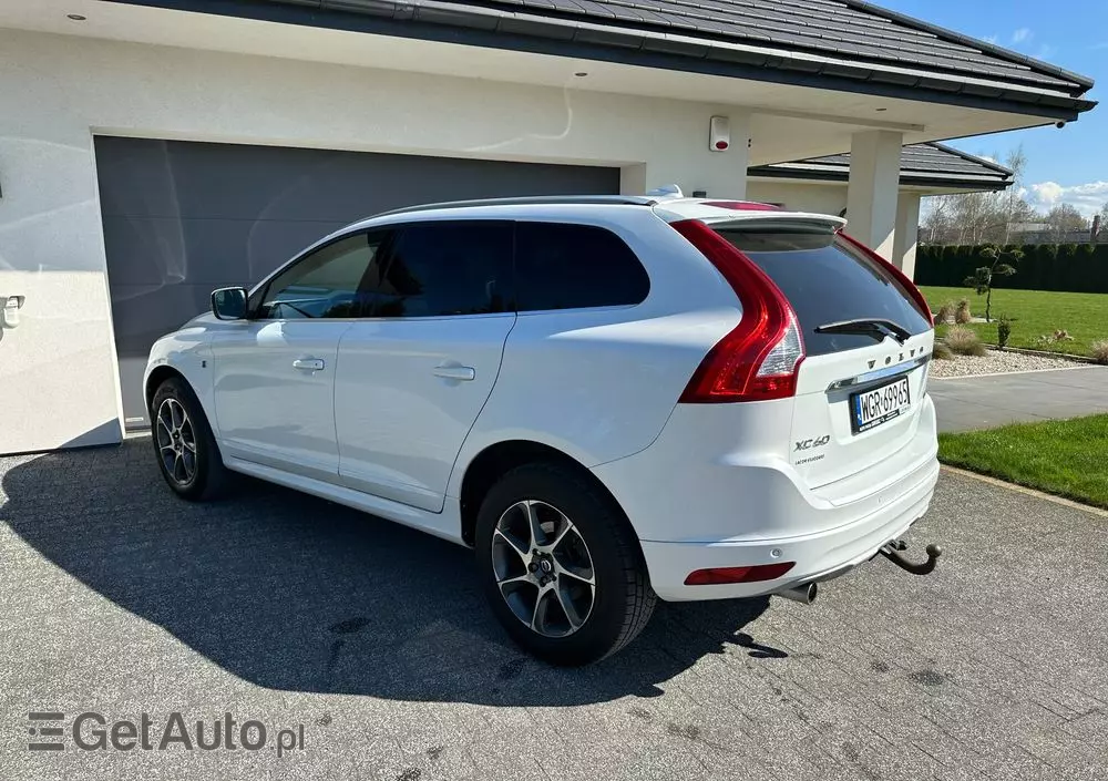 VOLVO XC 60 