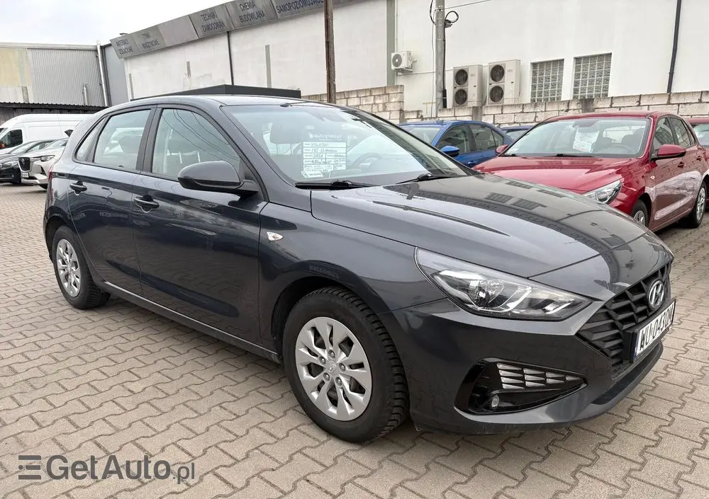 HYUNDAI I30 1.5 DPI Classic +