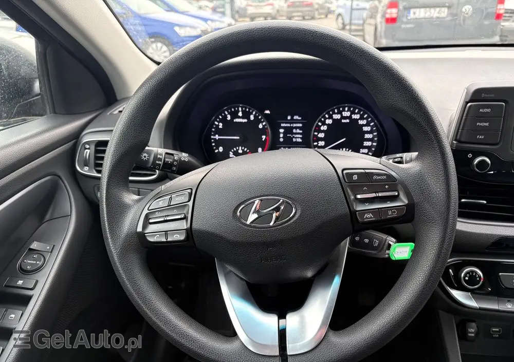 HYUNDAI I30 1.5 DPI Classic +