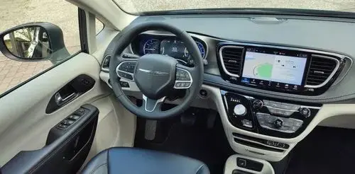 CHRYSLER Pacifica 