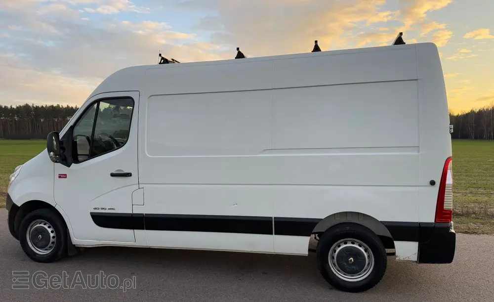 RENAULT Master 