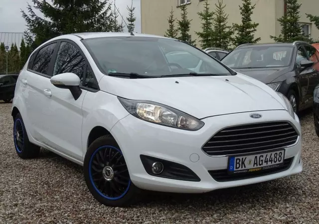 FORD Fiesta 1.0 EcoBoost Titanium ASS