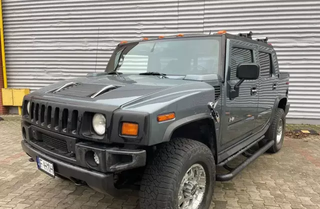 HUMMER H2 