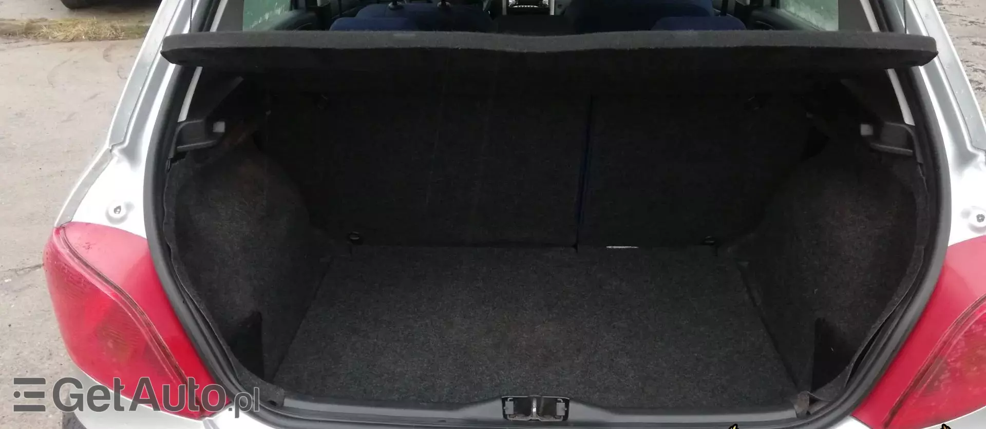 PEUGEOT 307 1.4 (75 KM)