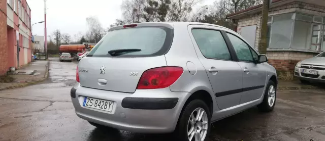PEUGEOT 307 1.4 (75 KM)