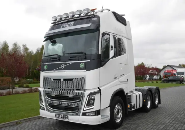 VOLVO FH 16 / 650KM/ XXL / DMC 120 TON/ 6X4/ RETARDER/ STAN IDEALNY 