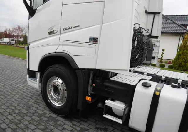 VOLVO FH 16 / 650KM/ XXL / DMC 120 TON/ 6X4/ RETARDER/ STAN IDEALNY 