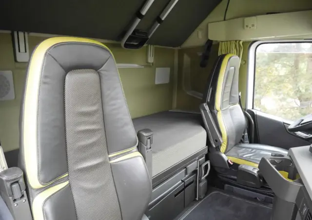 VOLVO FH 16 / 650KM/ XXL / DMC 120 TON/ 6X4/ RETARDER/ STAN IDEALNY 