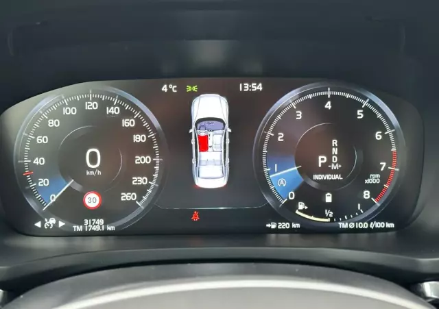 VOLVO S60 B4 B R-Design