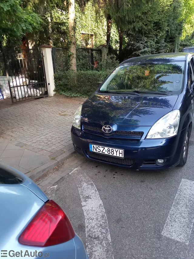 TOYOTA Corolla Verso Prestige