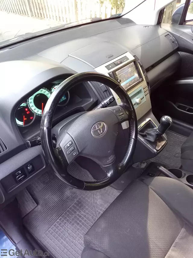 TOYOTA Corolla Verso Prestige