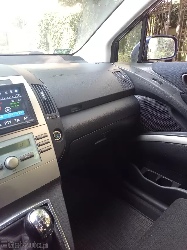 TOYOTA Corolla Verso Prestige