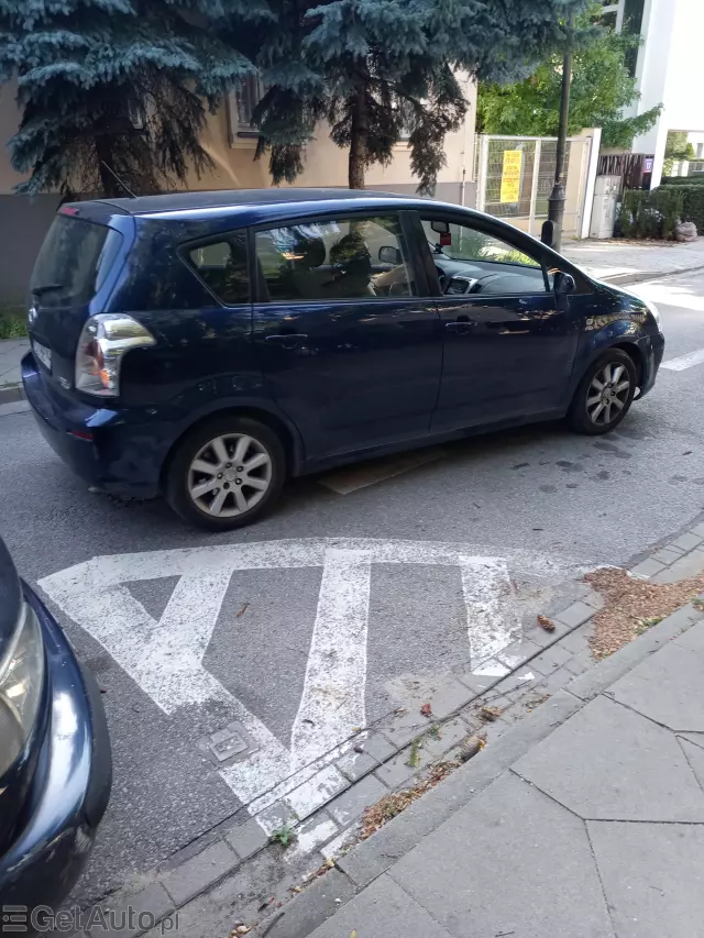 TOYOTA Corolla Verso Prestige