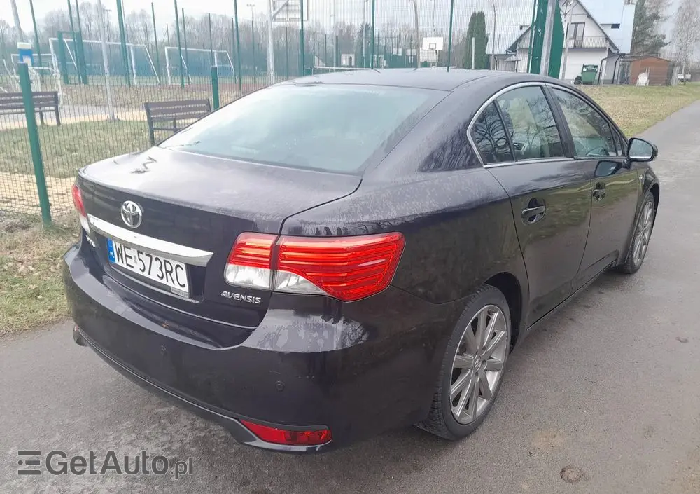 TOYOTA Avensis 2.2 D-CAT Premium