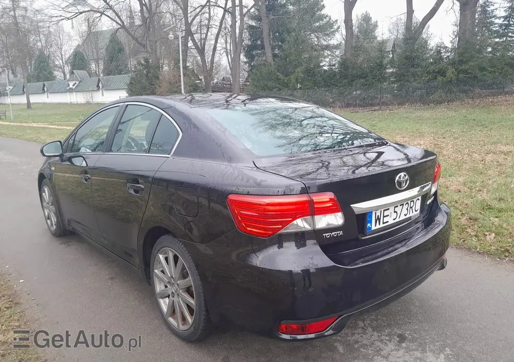 TOYOTA Avensis 2.2 D-CAT Premium