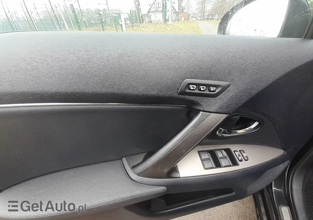 TOYOTA Avensis 2.2 D-CAT Premium