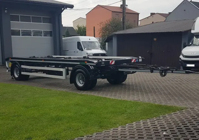 STT-SKIBICKI PK-18 DO KONTENERÓW 2 OSIE DO HAKOWCA HUFFERMANN ZASŁAW WIELTON MEILLER 