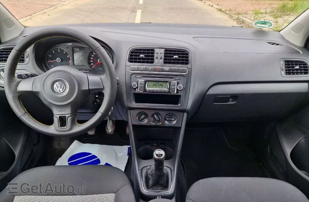 VOLKSWAGEN Polo 1.2 Team