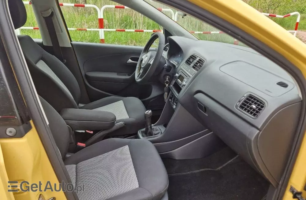 VOLKSWAGEN Polo 1.2 Team