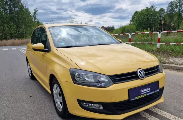 VOLKSWAGEN Polo 1.2 Team