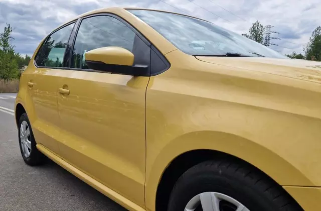 VOLKSWAGEN Polo 1.2 Team