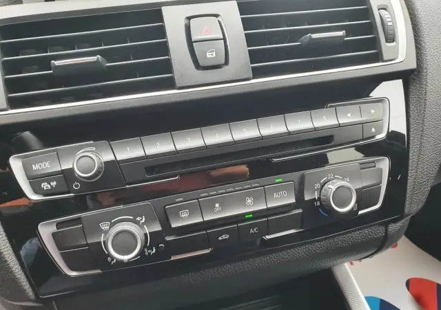 BMW Seria 1 116d Edition M Sport Shadow