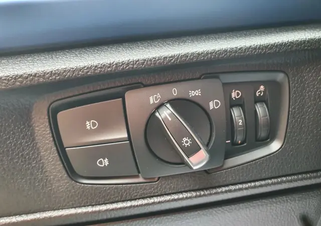 BMW Seria 1 116d Edition M Sport Shadow