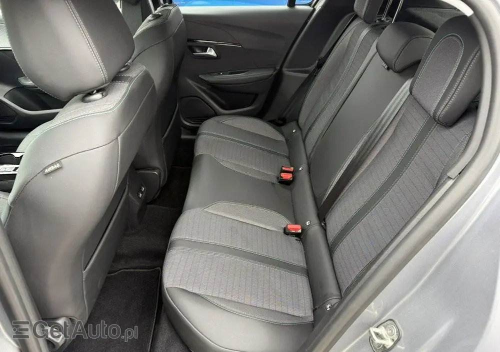 PEUGEOT 208 Hybrid 100 e-DSC6 Style