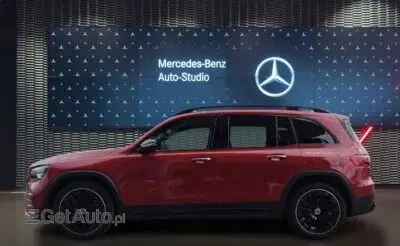 MERCEDES-BENZ GLB 