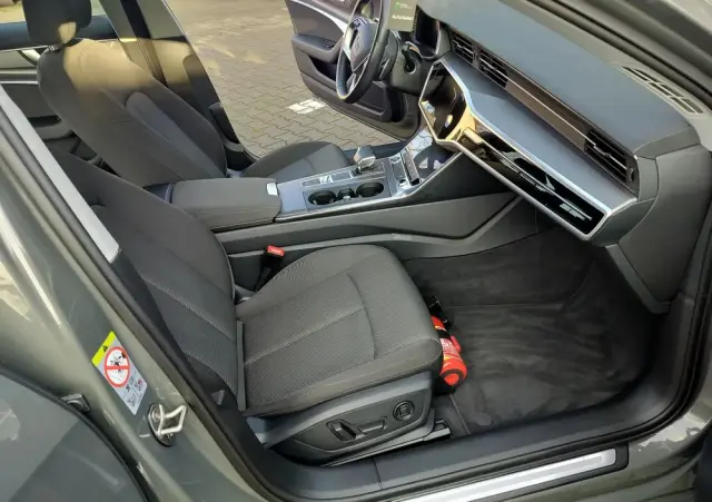 AUDI A6 Avant 40 TDI mHEV S tronic