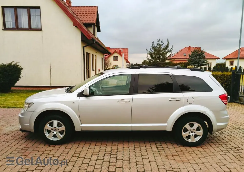 DODGE Journey 2.4 SE