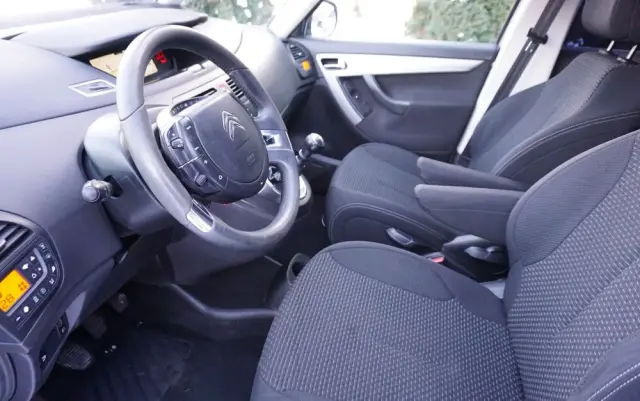 CITROËN C4 Picasso 1.6 HDi Impress Pack