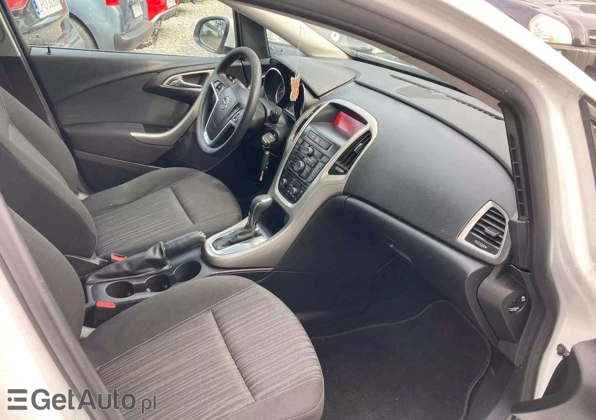 OPEL Astra 1.6 automatik Active